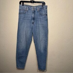 Levi’s High Rise Mom Jeans Womens 30 Light Wash Blue Denim Style 100% Cotton